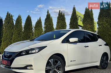 Хэтчбек Nissan Leaf 2019 в 