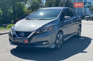 Хэтчбек Nissan Leaf 2020 в Киеве