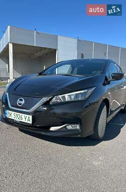 Хэтчбек Nissan Leaf 2018 в Ровно