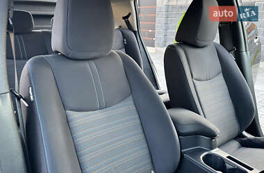 Хэтчбек Nissan Leaf 2020 в 