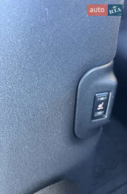 Хэтчбек Nissan Leaf 2014 в 
