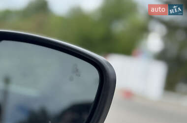 Хэтчбек Nissan Leaf 2020 в 