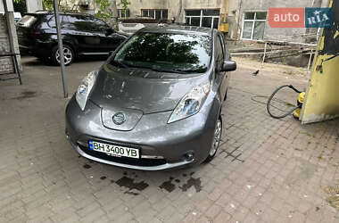 Хэтчбек Nissan Leaf 2014 в Одессе