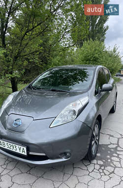 Хэтчбек Nissan Leaf 2016 в Виннице