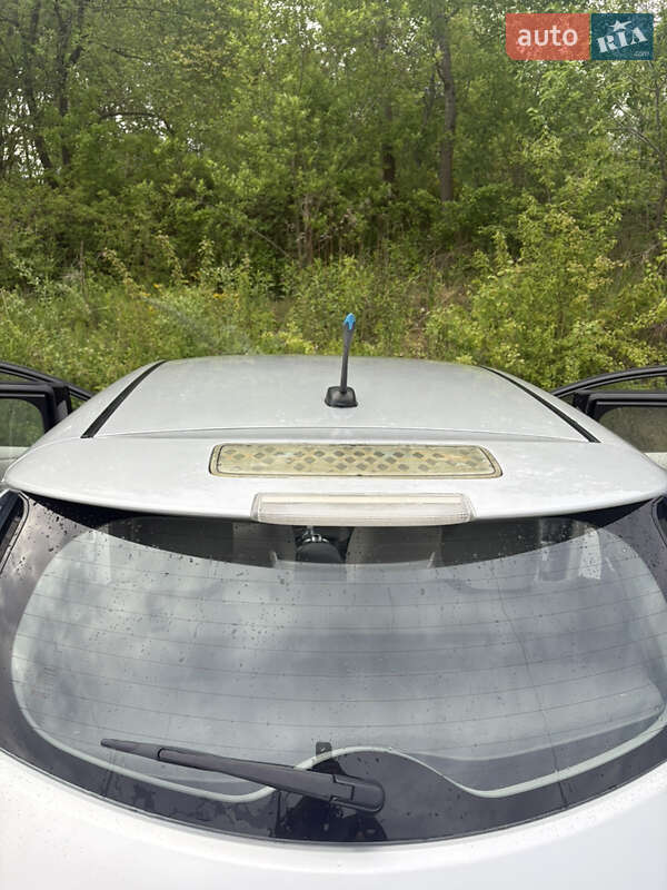 Хетчбек Nissan Leaf 2011 в Львові