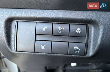 Хэтчбек Nissan Leaf 2018 в 