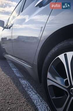 Хетчбек Nissan Leaf 2018 в 