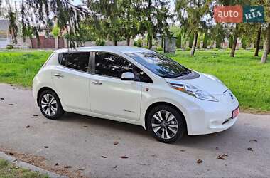 Хетчбек Nissan Leaf 2017 в 