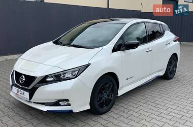 Хетчбек Nissan Leaf 2018 в Хмельницькому