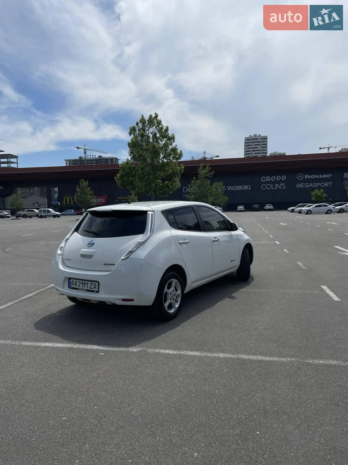 2017 Nissan Leaf - мініатюра 9