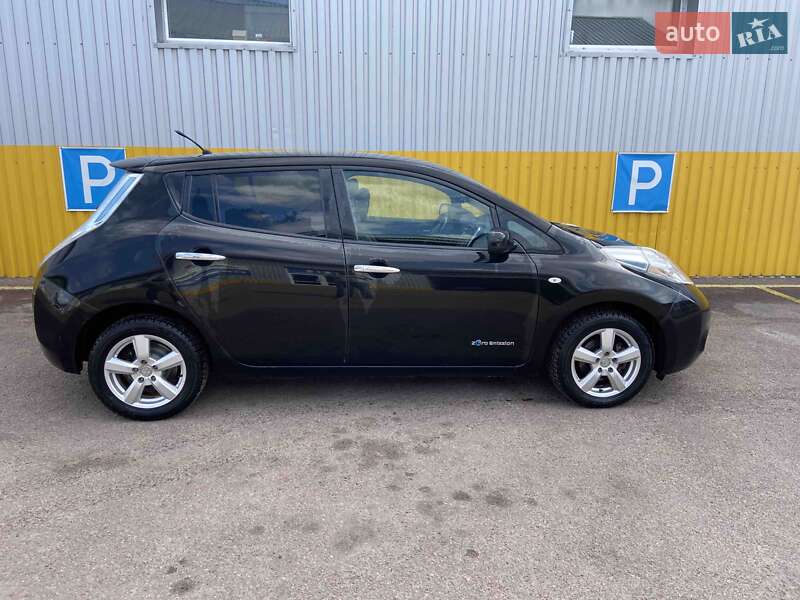 Хэтчбек Nissan Leaf 2014 в Житомире фото 2 Хэтчбек Nissan Leaf 2014 в Житомире
