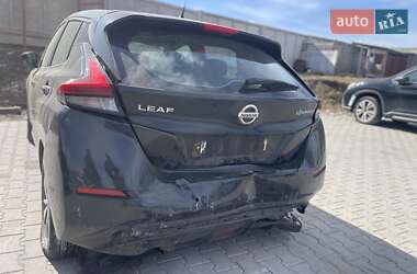 Хэтчбек Nissan Leaf 2018 в 