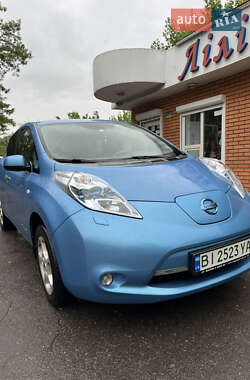Хэтчбек Nissan Leaf 2013 в Кременчуге