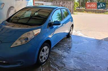 Хетчбек Nissan Leaf 2014 в Шаргороді