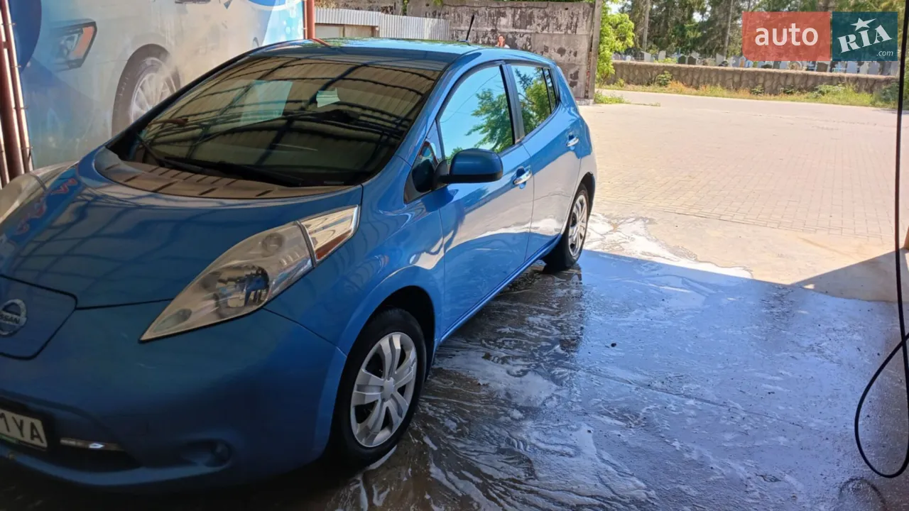 2015 Nissan Leaf - мініатюра 9