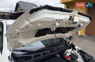 Хэтчбек Nissan Leaf 2020 в 