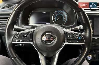 Хэтчбек Nissan Leaf 2020 в 