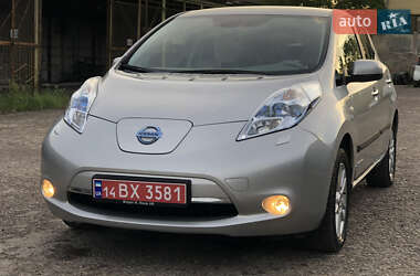 Хетчбек Nissan Leaf 2012 в Городку