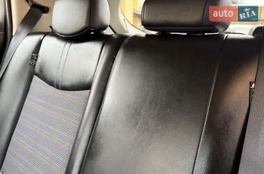 Хетчбек Nissan Leaf 2020 в 