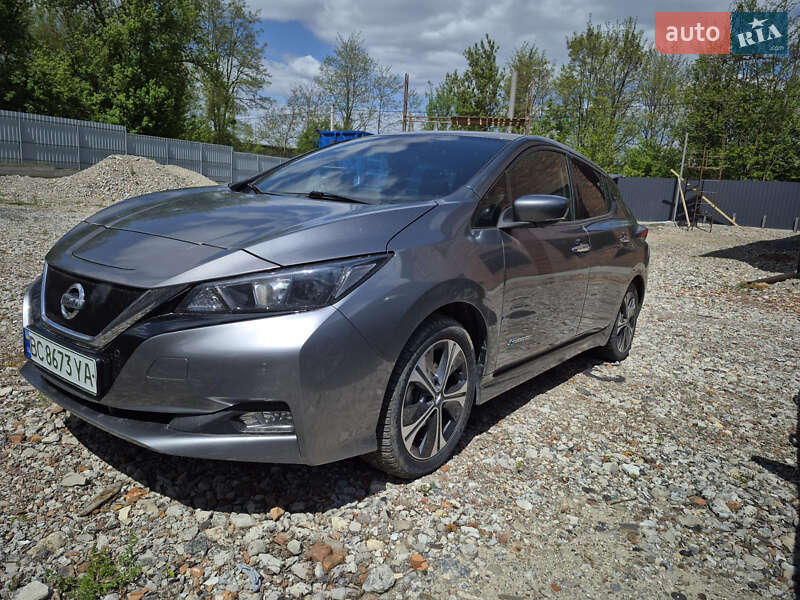 Хетчбек Nissan Leaf 2018 в Львові