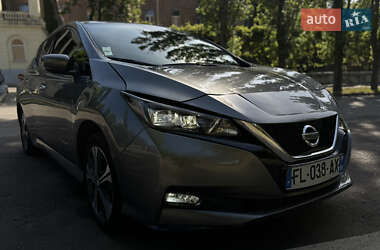 Хэтчбек Nissan Leaf 2019 в Николаеве
