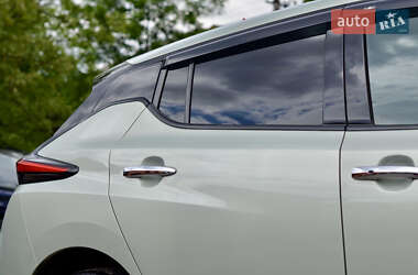 Хетчбек Nissan Leaf 2018 в 