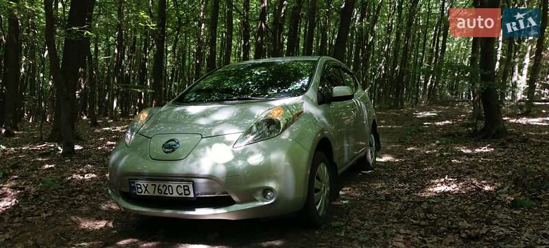 Nissan Leaf 2014