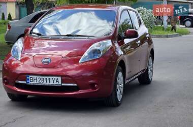 Хэтчбек Nissan Leaf 2014 в Одессе