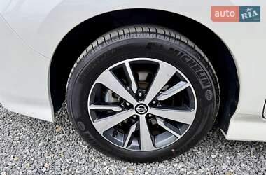 Хэтчбек Nissan Leaf 2020 в 
