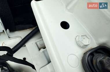 Хэтчбек Nissan Leaf 2020 в 