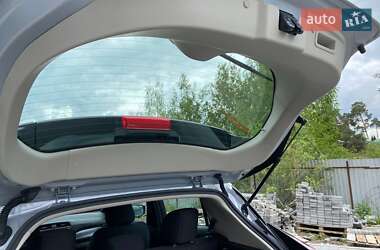Хэтчбек Nissan Leaf 2022 в 