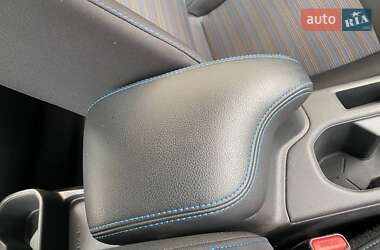 Хэтчбек Nissan Leaf 2022 в 
