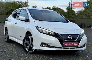 Хетчбек Nissan Leaf 2020 в 
