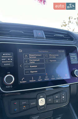 Хетчбек Nissan Leaf 2020 в 