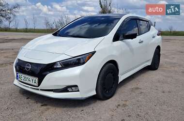 Хэтчбек Nissan Leaf 2023 в Никополе