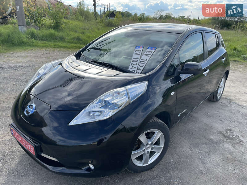 Хэтчбек Nissan Leaf 2017 в Трускавце