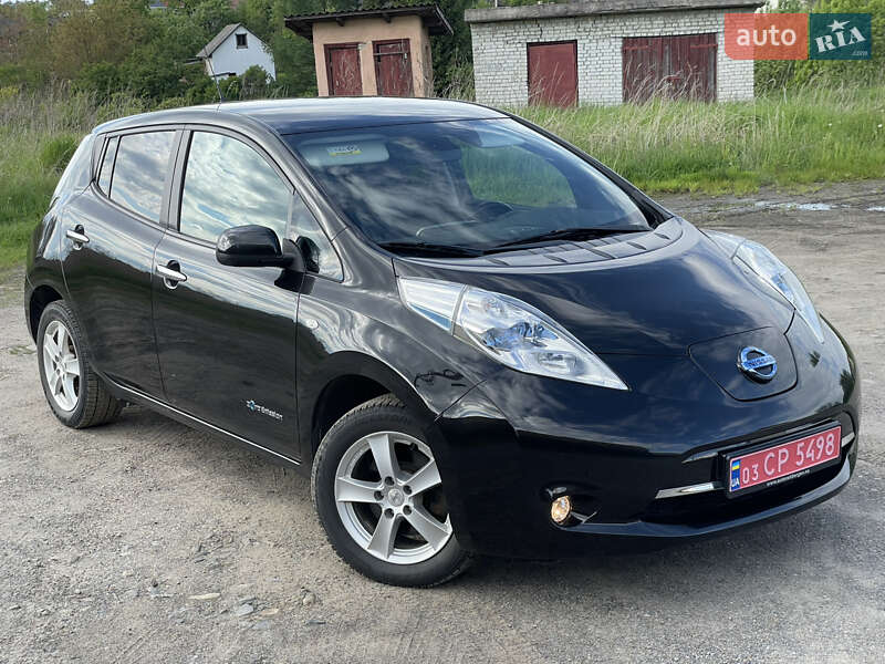 Хэтчбек Nissan Leaf 2017 в Трускавце