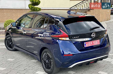 Хетчбек Nissan Leaf 2022 в 
