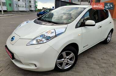 Хетчбек Nissan Leaf 2012 в 