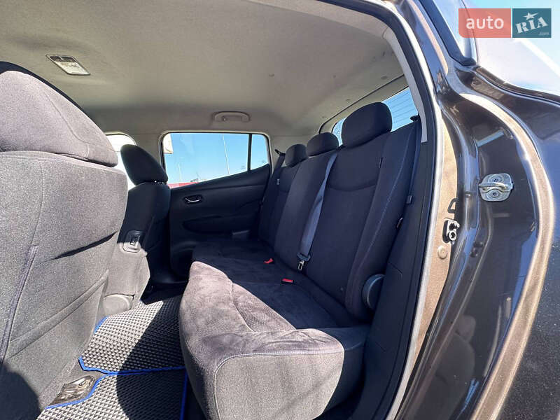 Хэтчбек Nissan Leaf 2017 в Стрые