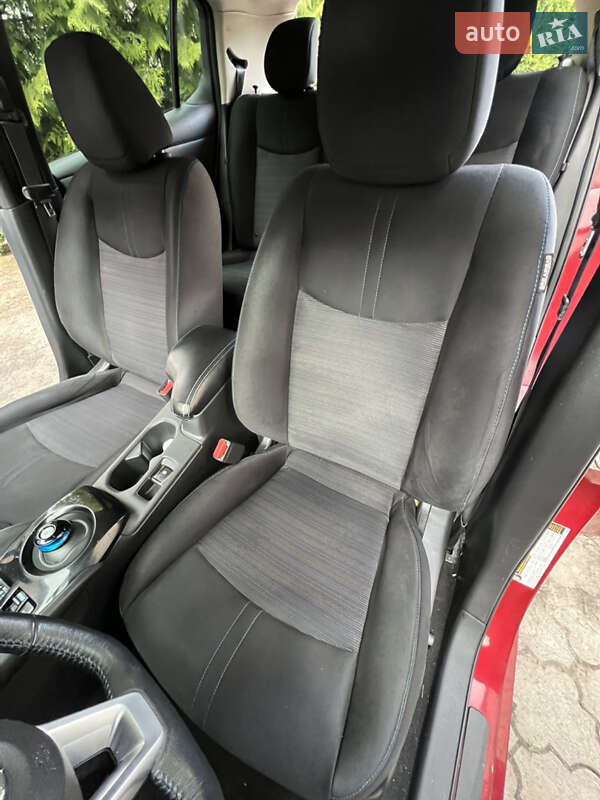 Хэтчбек Nissan Leaf 2018 в Тернополе