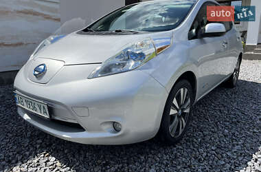 Хэтчбек Nissan Leaf 2014 в Виннице