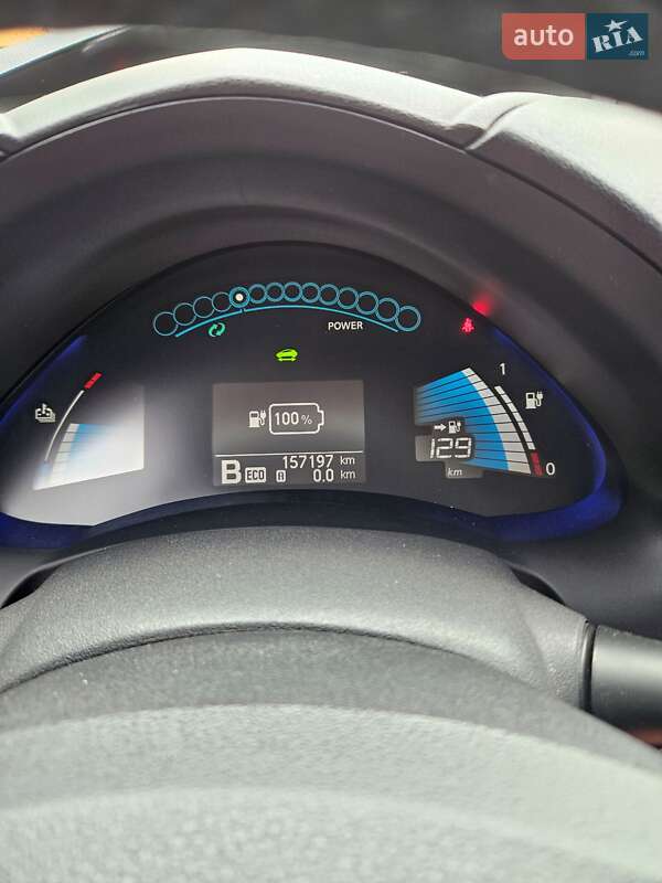 Хетчбек Nissan Leaf 2013 в Одесі