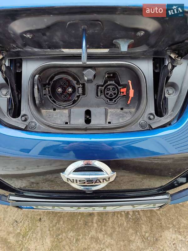 Хетчбек Nissan Leaf 2018 в Білогородці