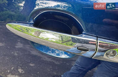 Хэтчбек Nissan Leaf 2022 в 