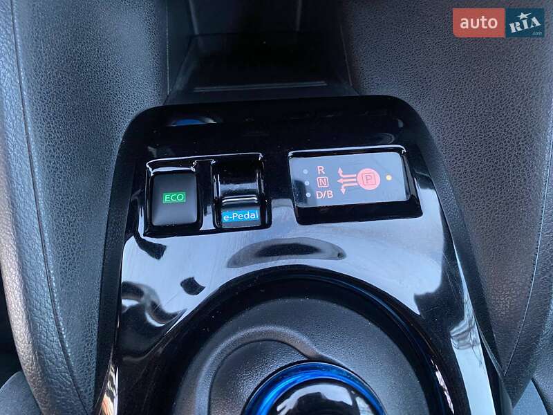Хэтчбек Nissan Leaf 2020 в Львове