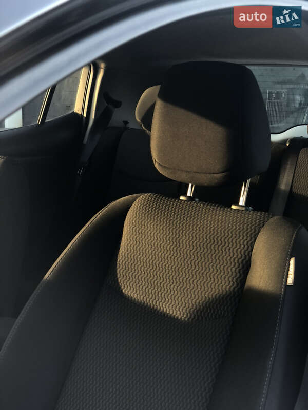 Хетчбек Nissan Leaf 2017 в Броварах