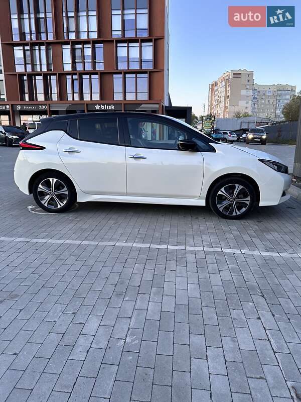 Хэтчбек Nissan Leaf 2021 в Виннице фото 3 Хэтчбек Nissan Leaf 2021 в Виннице