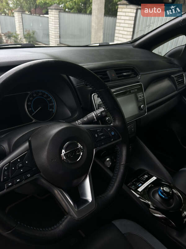 Хетчбек Nissan Leaf 2019 в Тернополі