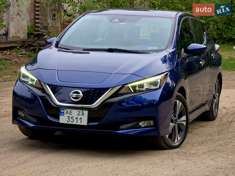 Хэтчбек Nissan Leaf 2020 в Кривом Роге